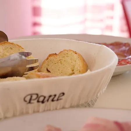 Vento Di Scirocco ファヴァーラ